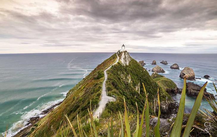Ocean views from Nugget Point Lighthouse in Otago