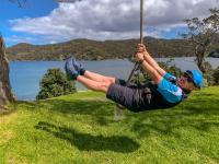 Kiwi Guide Andre's a real swinger!