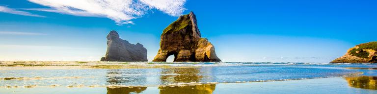 hole-in-the-rock-northland.jpg